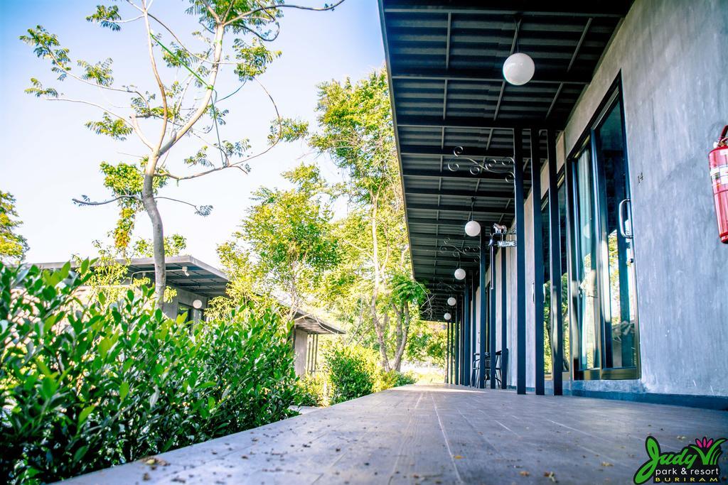Buriram Judy Park & Resort Eksteriør billede