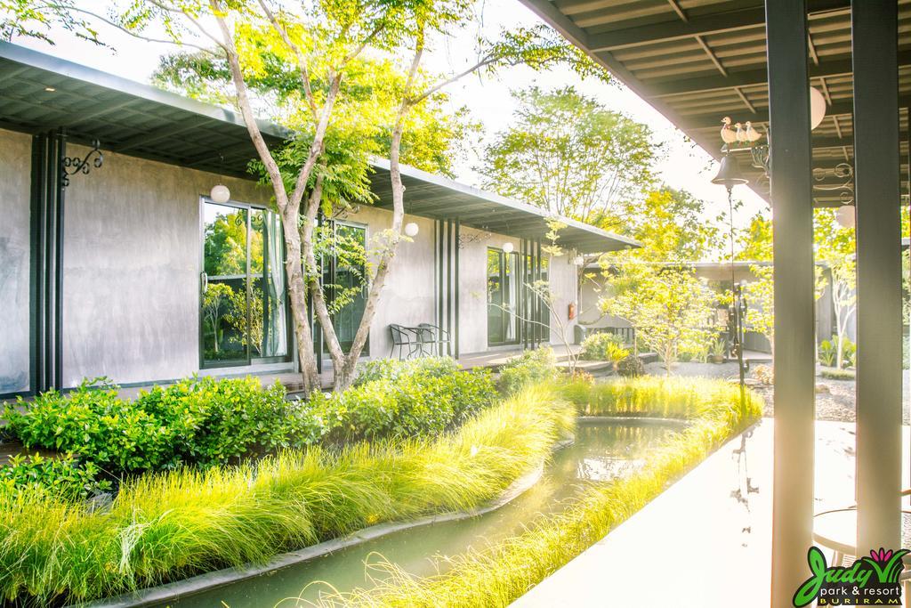 Buriram Judy Park & Resort Eksteriør billede