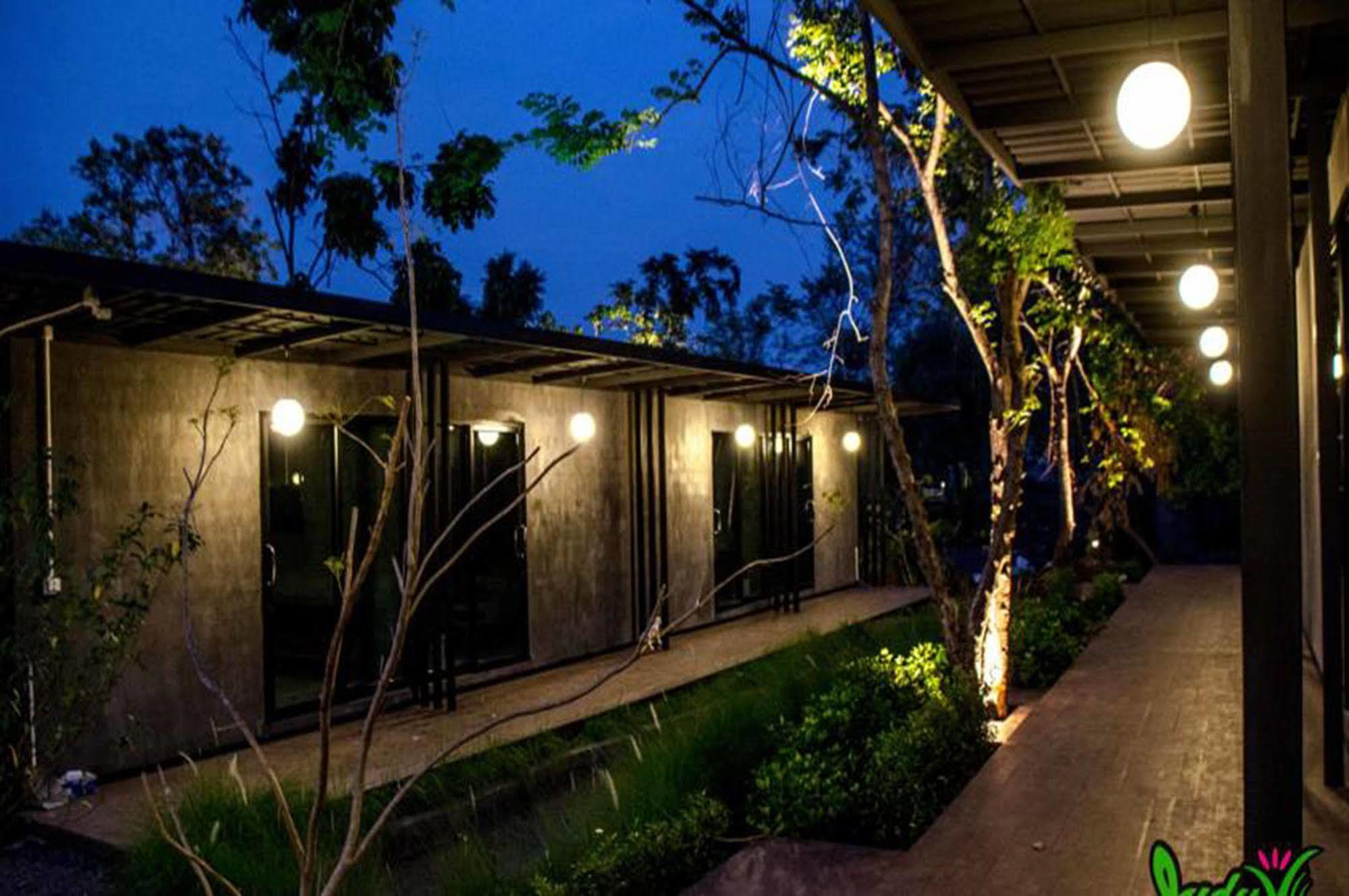 Buriram Judy Park & Resort Eksteriør billede